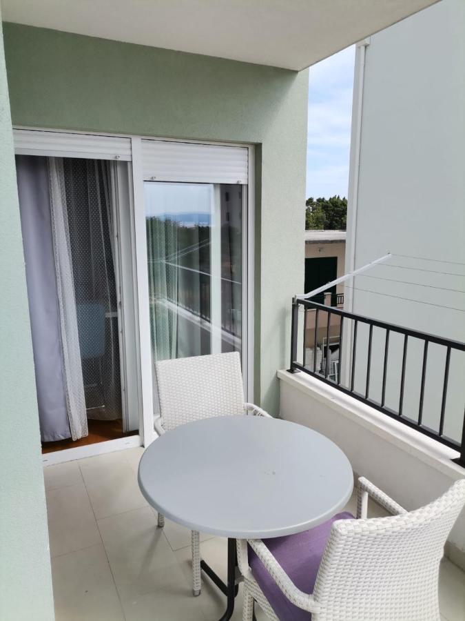 Apartman Rita Lägenhet Makarska Exteriör bild